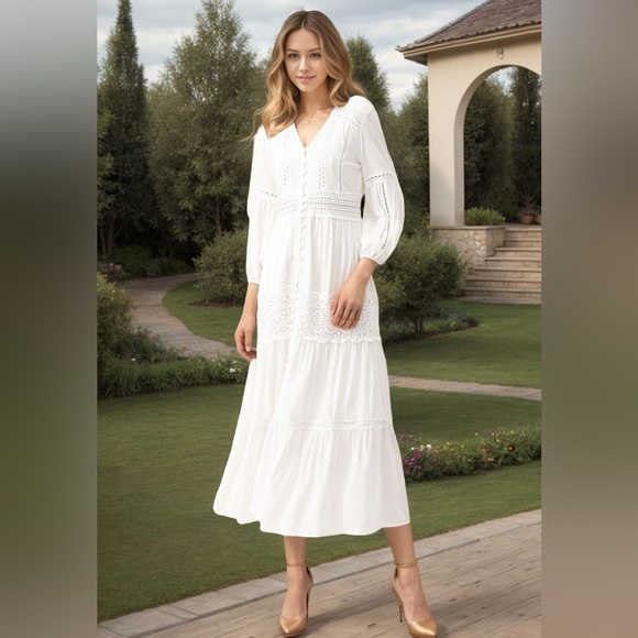 Elegant White boho Maxi Dress NWT - Picture 2 of 8